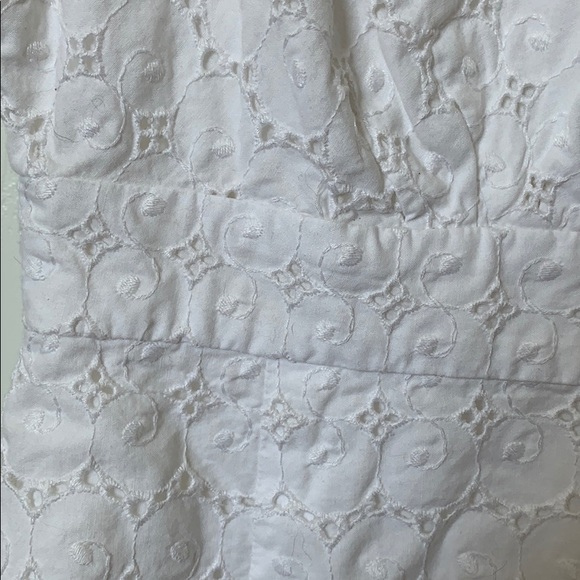 Vineyard Vines white lace dress size 2 - Picture 4 of 4
